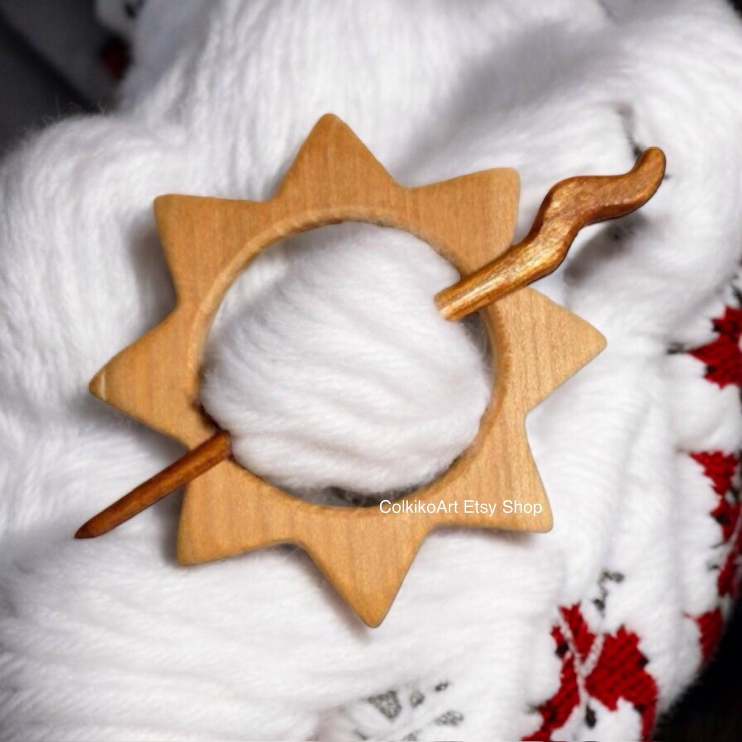 Spilla in legno per scialle - Sole