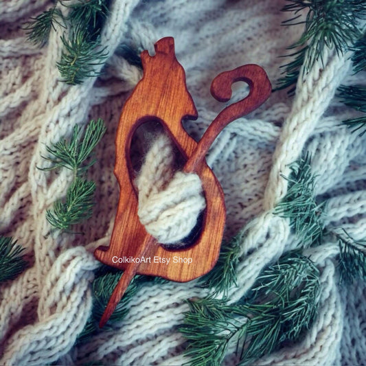 Wooden Shawl Pin, Wood Brooch, Wood Scarf Pin, Women Gift, Baby girl gift,Eco friendly Accessory, Jewlery, animal, wolf pin, brooch