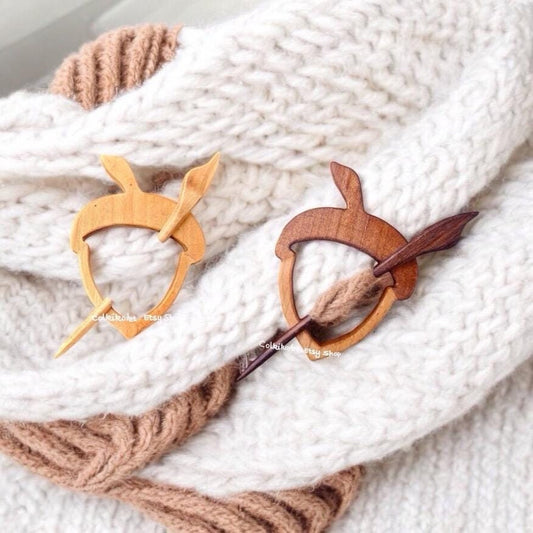 Acorn Wooden Shawl Pin,Brooch,Scarf Pin,Women Gift,Baby girl gift,Eco friendly Accessory, Jewlery