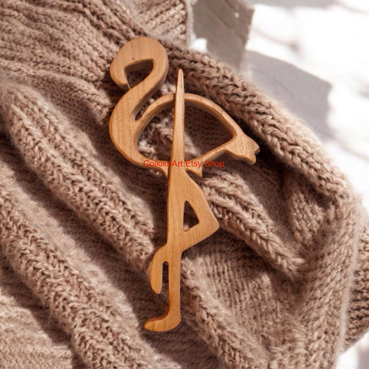 Spilla in legno per scialle - Fenicottero