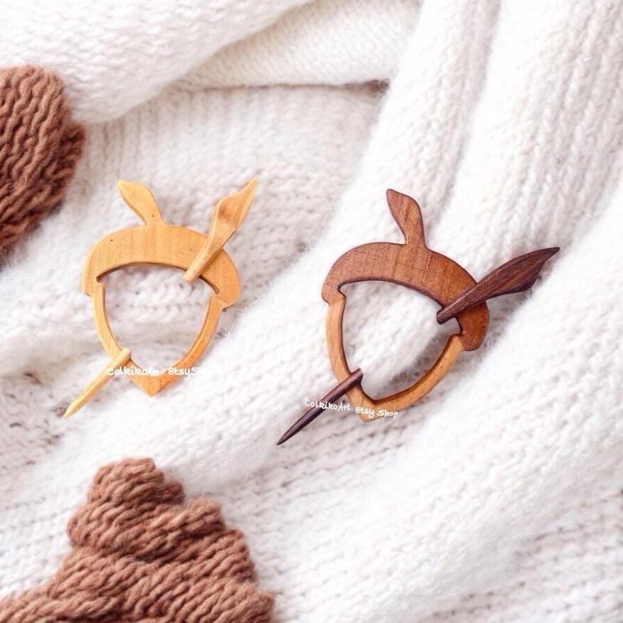 Acorn Wooden Shawl Pin,Brooch,Scarf Pin,Women Gift,Baby girl gift,Eco friendly Accessory, Jewlery