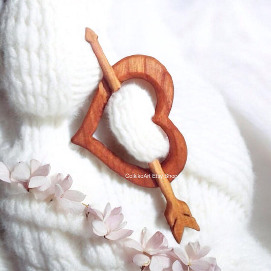 Wooden Shawl Pin, Wood Brooch, Wood Scarf Pin, Women Gift, Baby girl gift,Eco friendly Accessory, Jewlery, love, geart pin, brooch