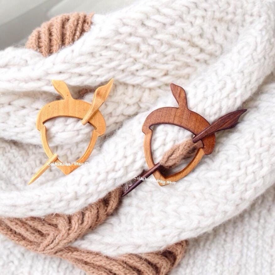 Acorn Wooden Shawl Pin,Brooch,Scarf Pin,Women Gift,Baby girl gift,Eco friendly Accessory, Jewlery