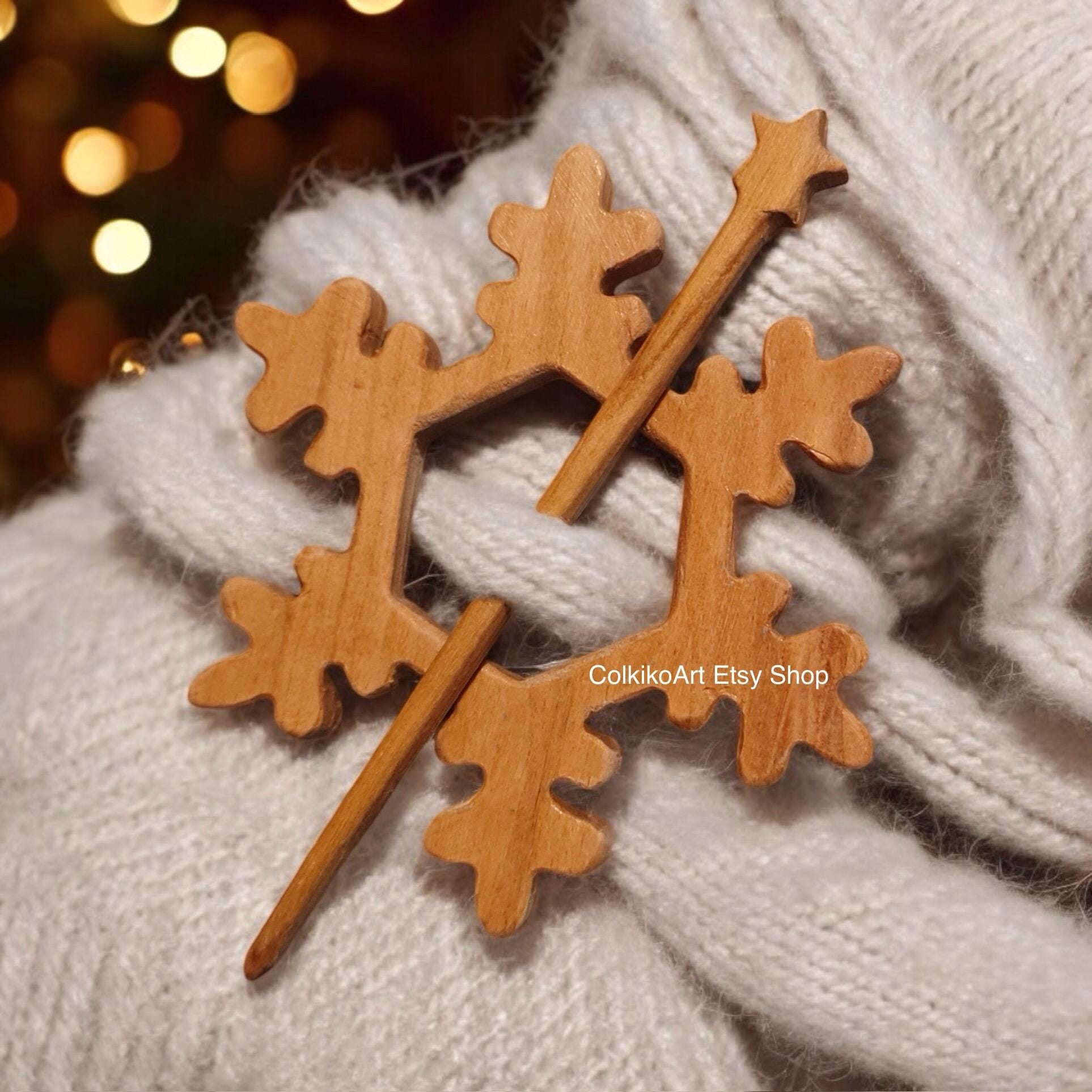 Snowflake Wooden Shawl Pin, Wood Brooch, Scarf,Eco friendly Accessory, Jewlery, christmas, brooch