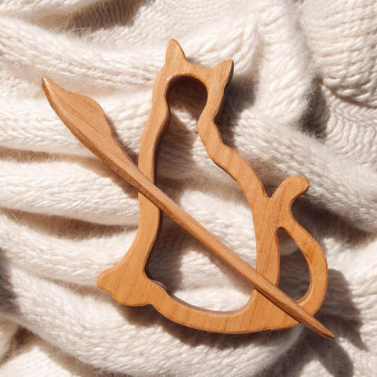 Cat lover kitten Wooden Shawl Pin, Wood Brooch, Wood Scarf Pin, Women Gift, kittens,Eco friendly