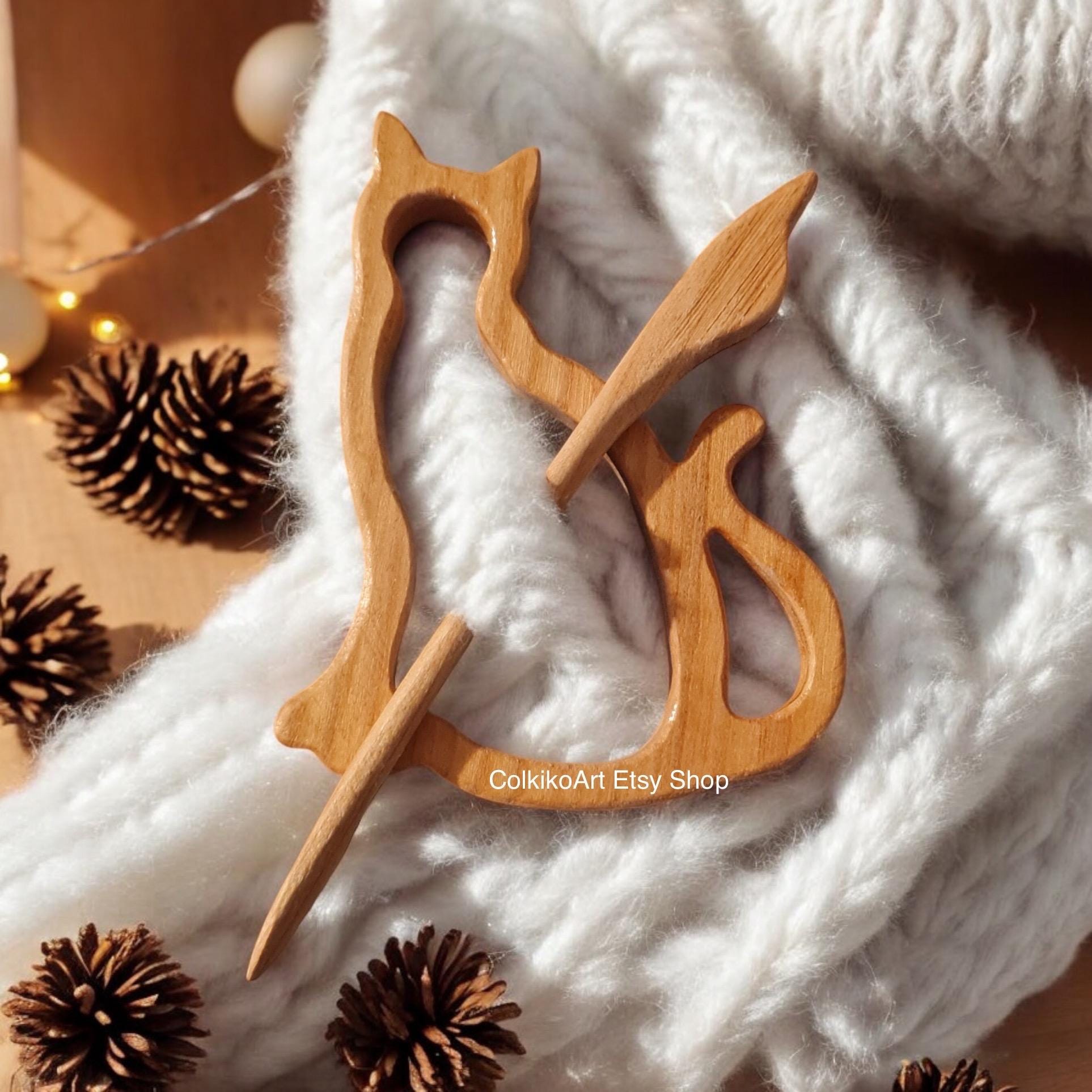 Cat lover kitten Wooden Shawl Pin, Wood Brooch, Wood Scarf Pin, Women Gift, kittens,Eco friendly